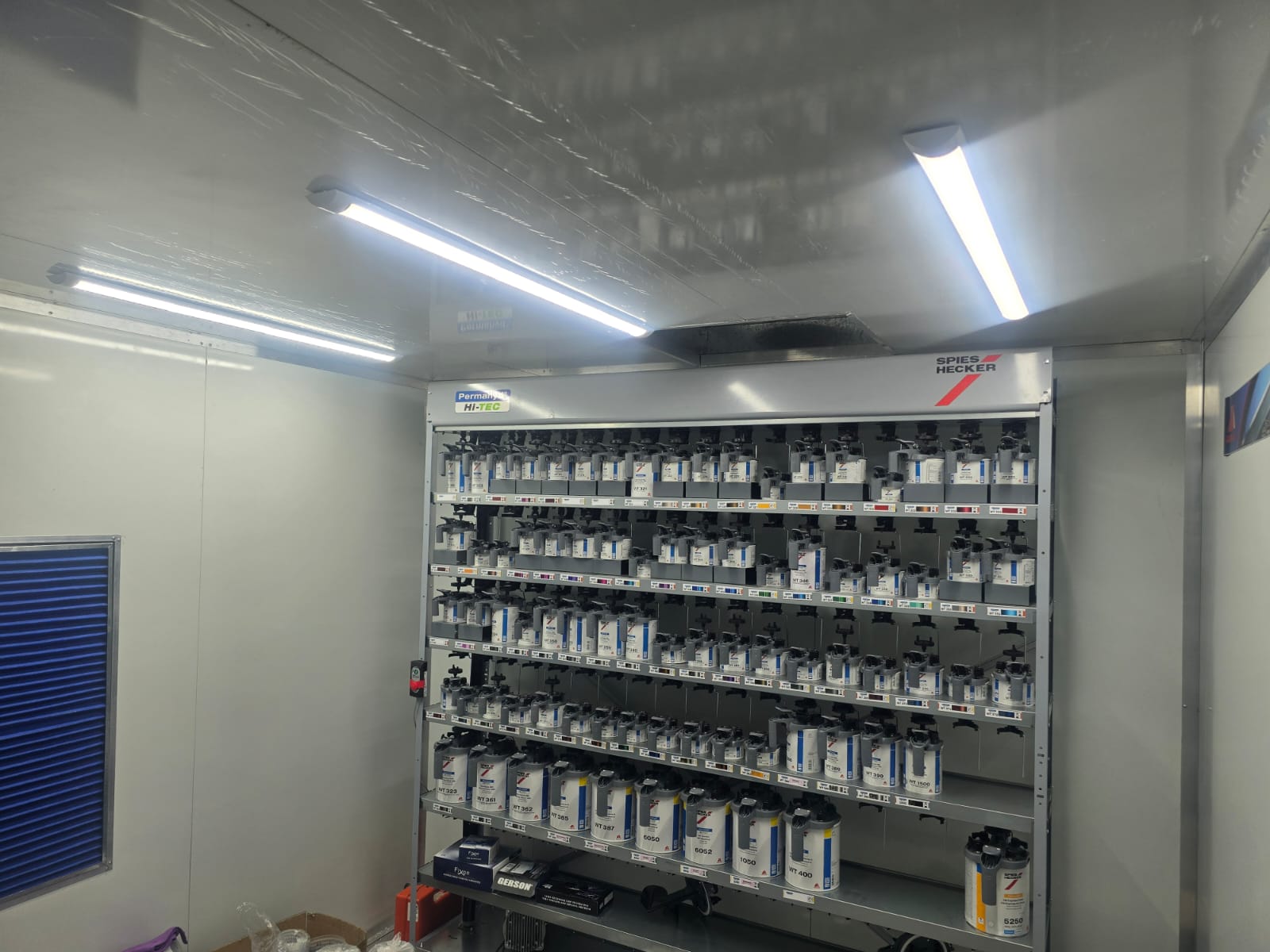 Autowin workshop floor and repair bays